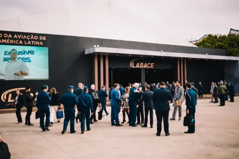巴西圣保罗公务航空展览会现场照片1