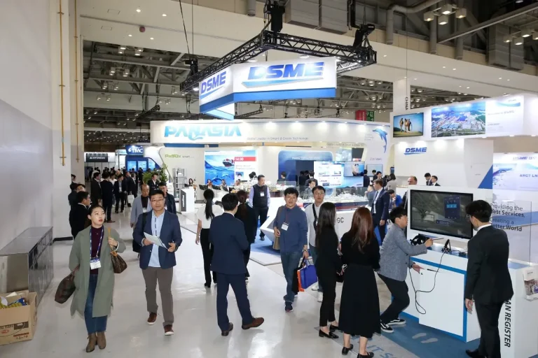 韩国釜山海事展览会现场照片1