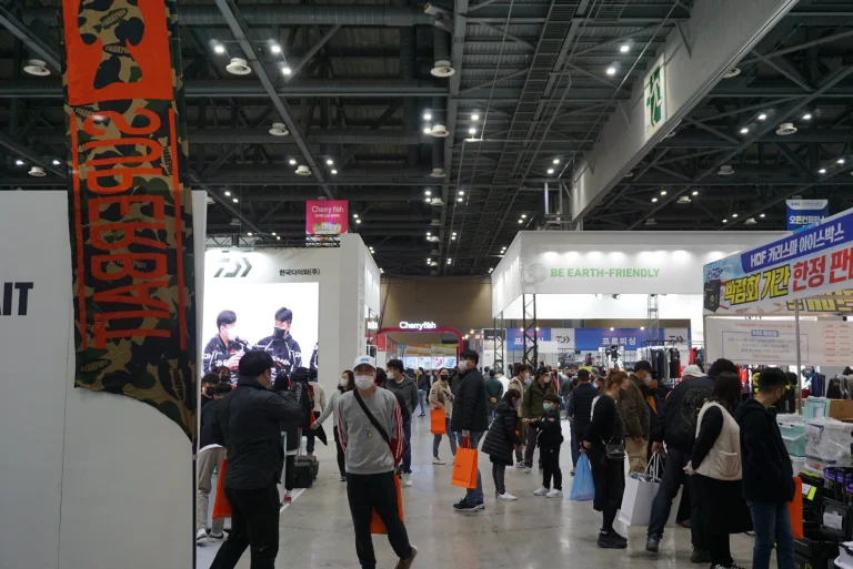 韩国首尔渔具钓具展览会现场照片8