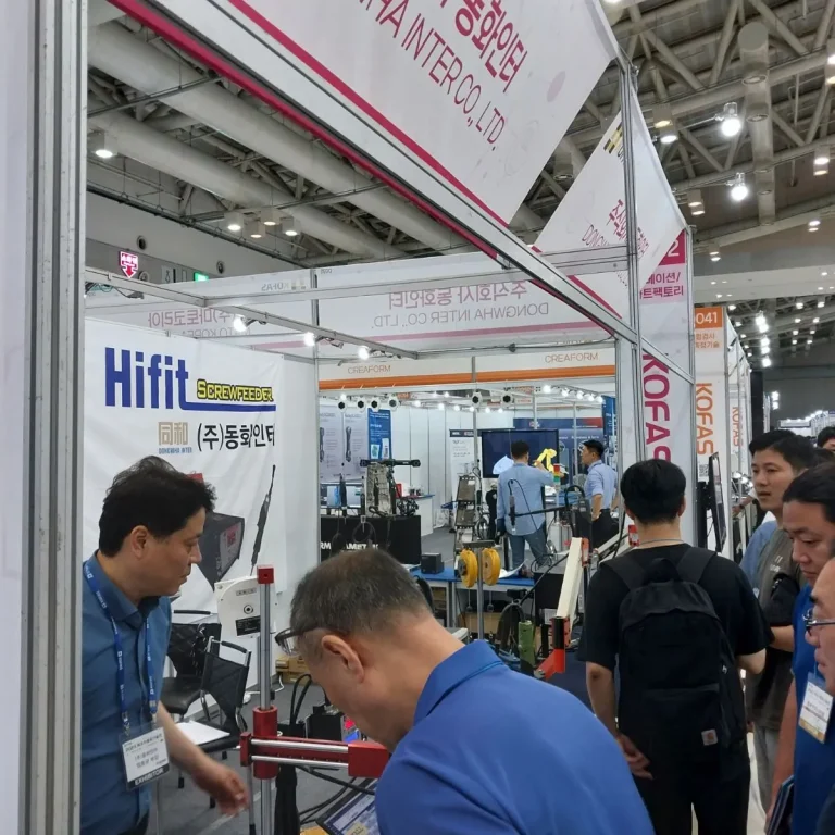 韩国昌原制造自动化技术展览会现场照片2