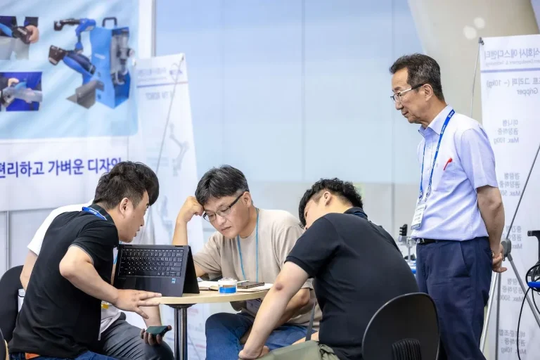 韩国昌原制造自动化技术展览会现场照片6