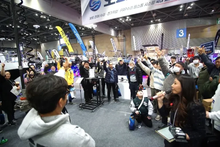 韩国首尔游艇展览会现场照片1