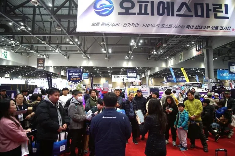 韩国首尔游艇展览会现场照片2