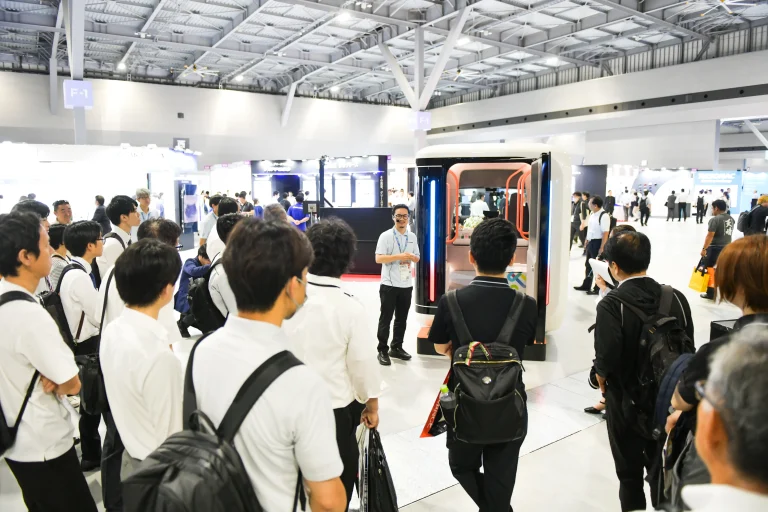 日本名古屋汽车工程展览会现场照片3