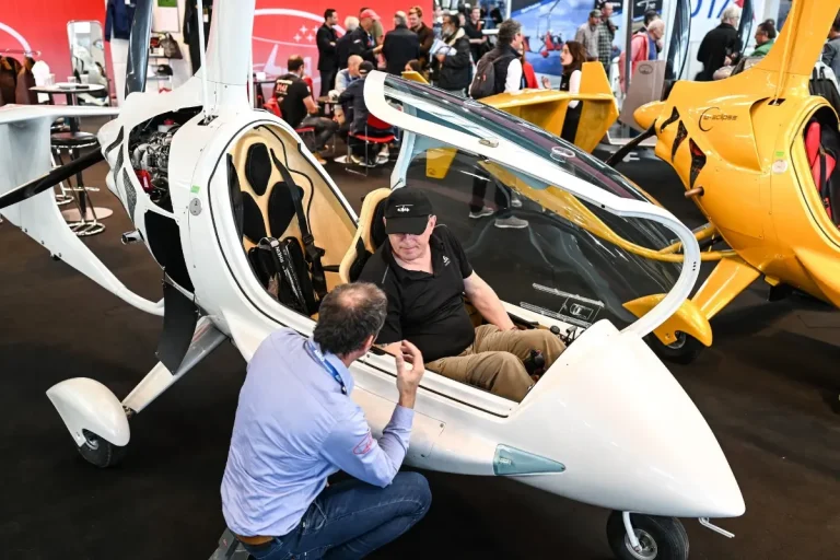 德国腓特烈港航空展览会现场照片4
