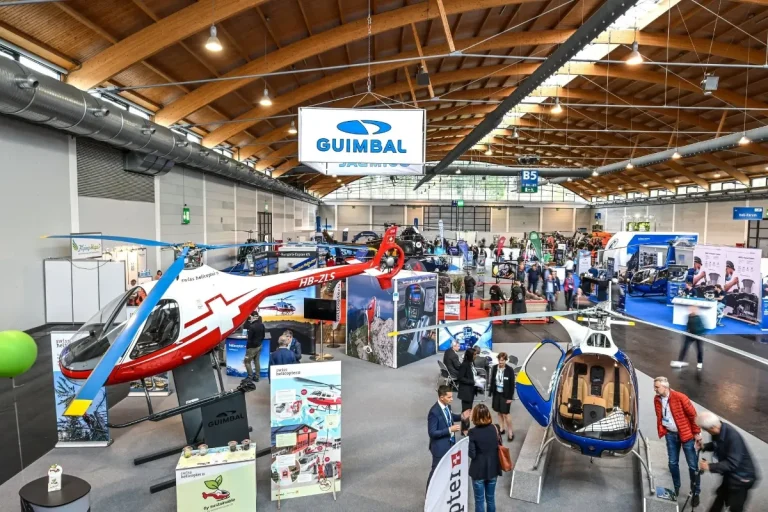 德国腓特烈港航空展览会现场照片5