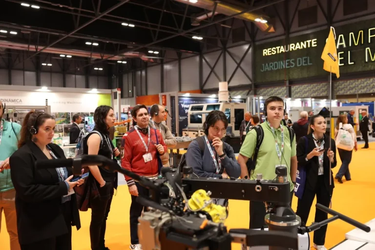 西班牙马德里工业机器人展览会现场照片6