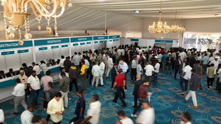 印度班加罗尔工程机械展览会现场照片1