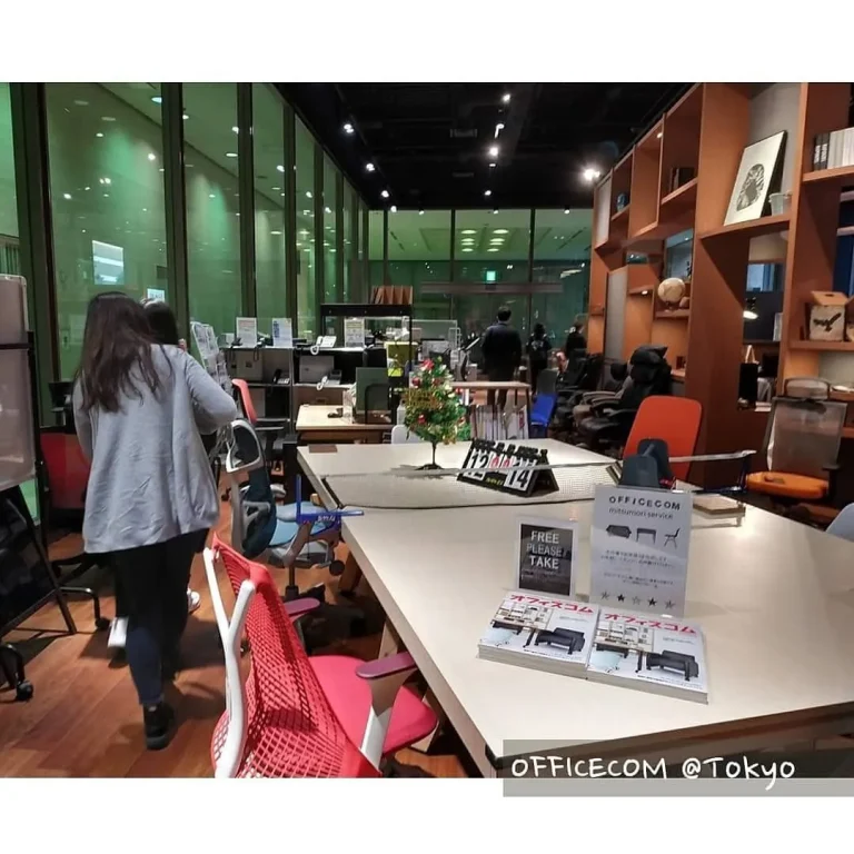 韩国首尔家具、配件及木工机械展览会现场照片1