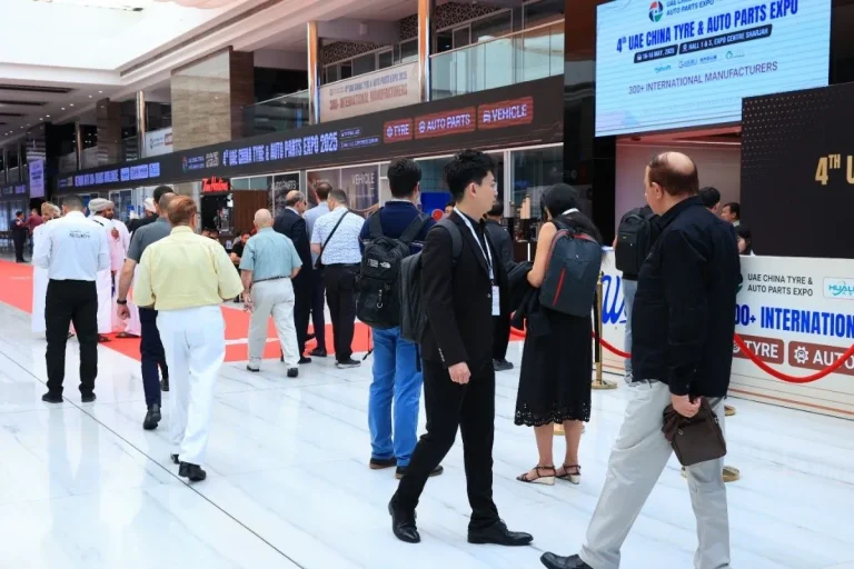 阿联酋沙迦中国轮胎汽配展现场照片6