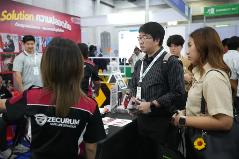 泰国曼谷高速公路、道路交通展览会现场照片6