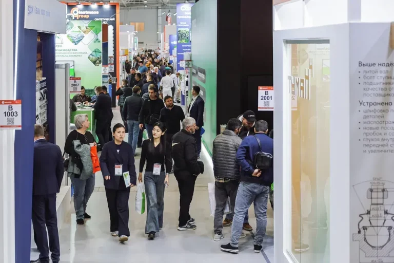 俄罗斯克拉斯诺达尔农业机械展览会现场照片3