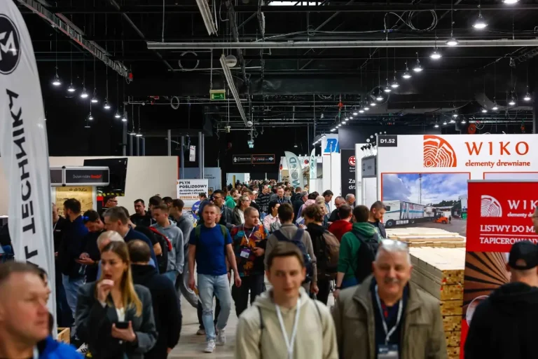 波兰木工机械展览会现场照片3