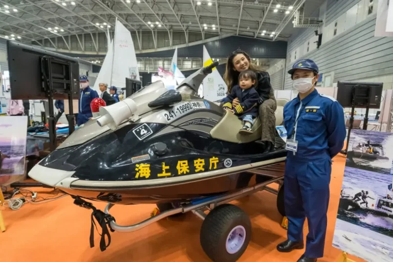 日本横滨游艇展览会JIBS现场照片4