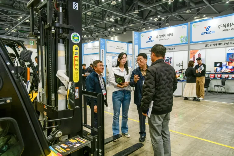 韩国首尔工程机械展览会现场照片4