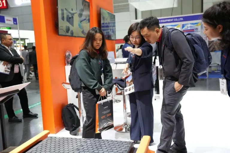 印尼城市轨道交通展现场照片6
