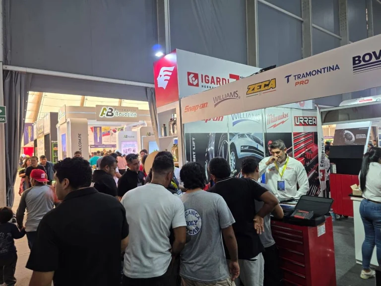 秘鲁利马汽配展览会现场照片1