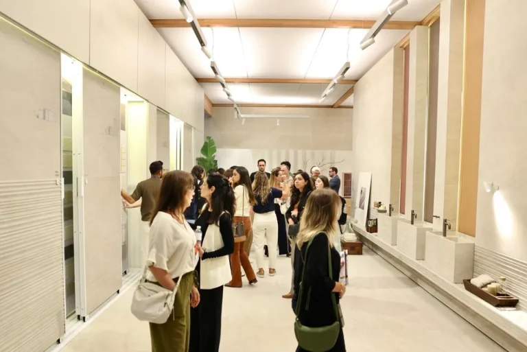 巴西圣保罗地面铺装、地板展览会现场照片2