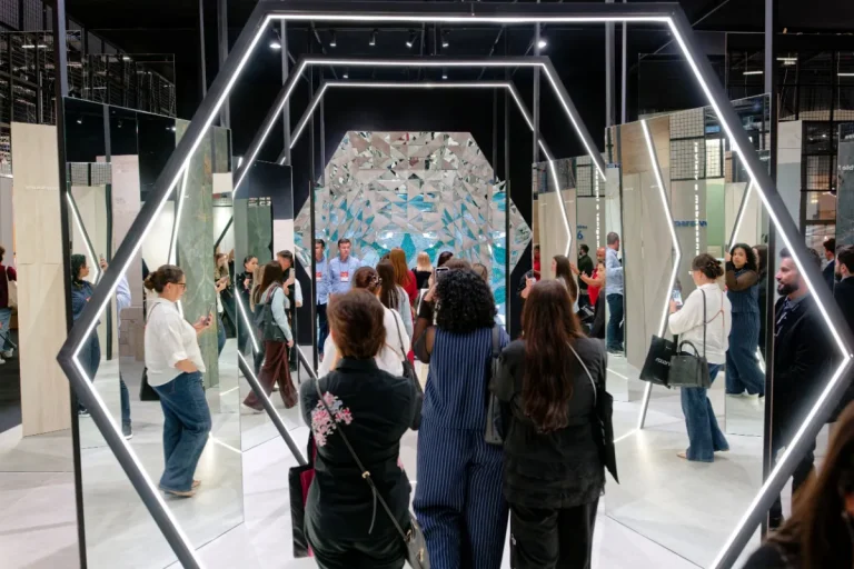 巴西圣保罗地面铺装、地板展览会现场照片5
