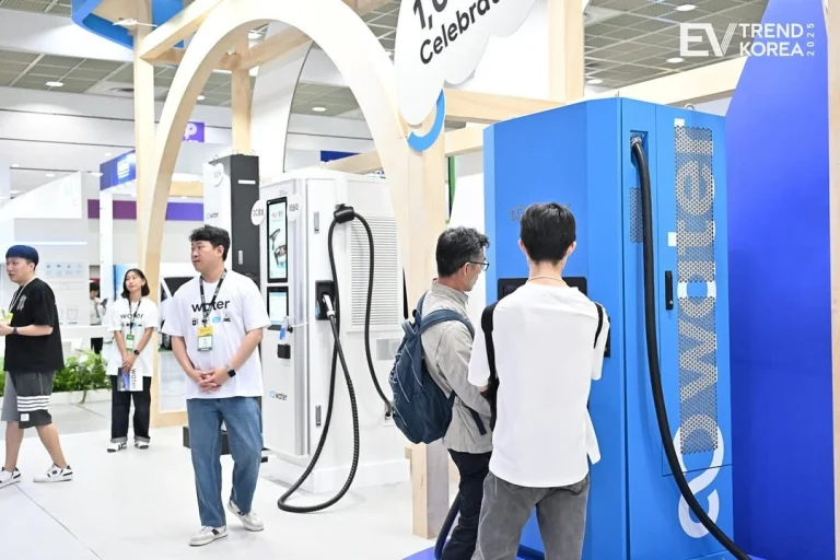 韩国首尔新能源电动车展现场照片7