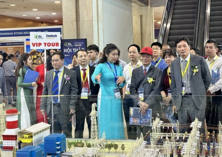 越南工程机械、商用车辆及配件展览会现场照片2