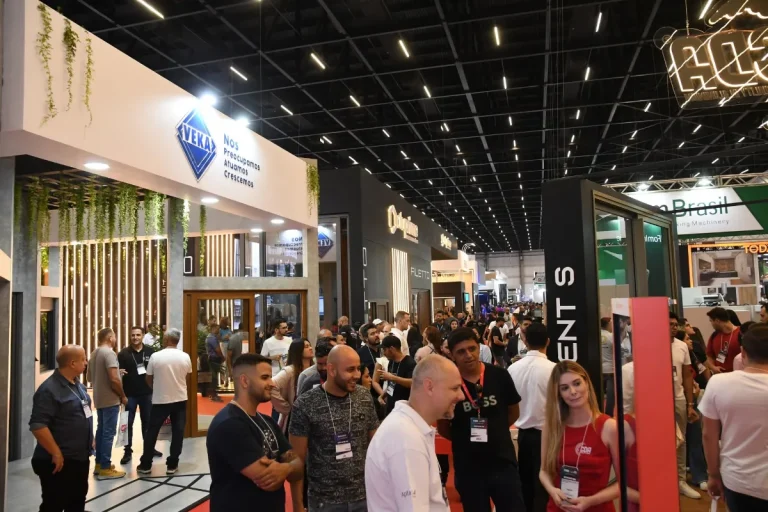 巴西圣保罗门窗幕墙展览会现场照片3