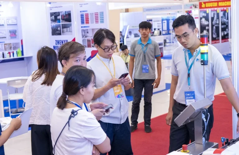 柬埔寨金边工业展览会现场照片2