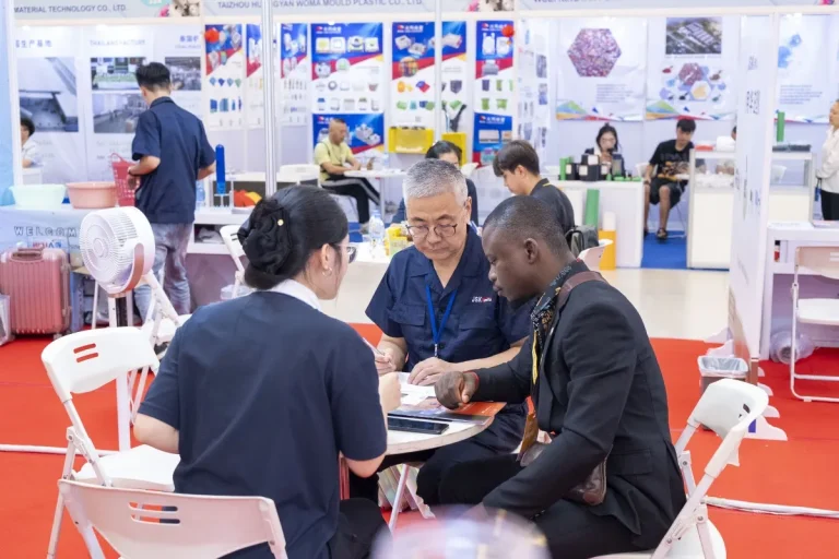 柬埔寨金边工业展览会现场照片3