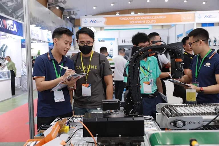 越南河内工业展览会现场照片2