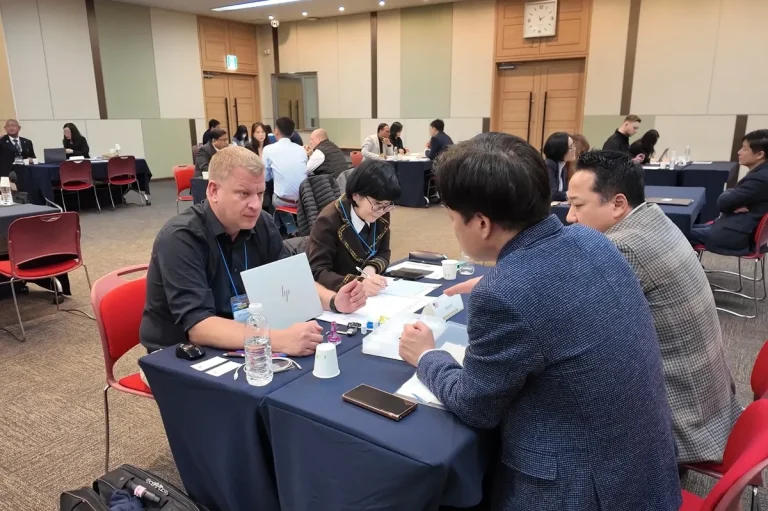 韩国国际模具及金属加工产业展现场照片2