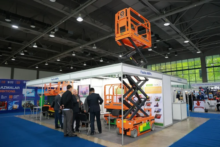乌兹别克斯坦矿业、工程机械、矿山机械展览会现场照片6