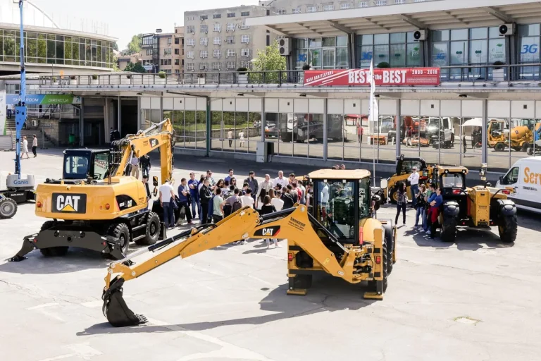 塞尔维亚工程机械及建筑建材展览会现场照片5