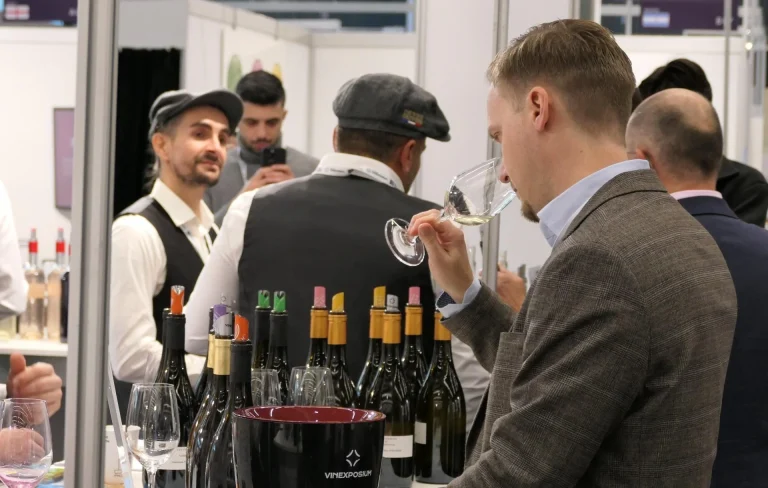 俄罗斯莫斯科葡萄酒展览会现场照片2