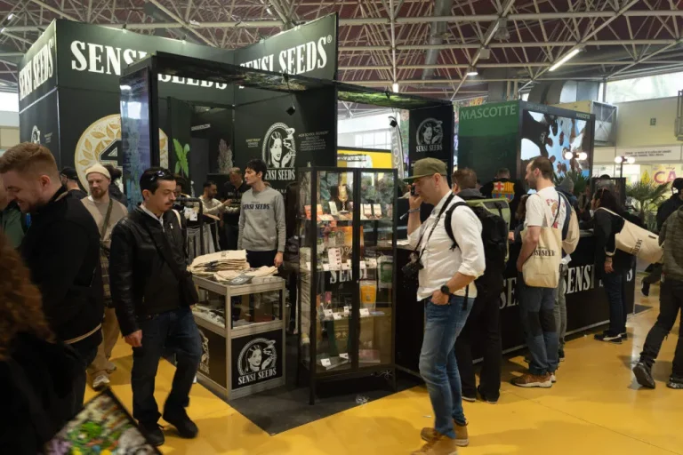 西班牙大麻展览会现场照片3