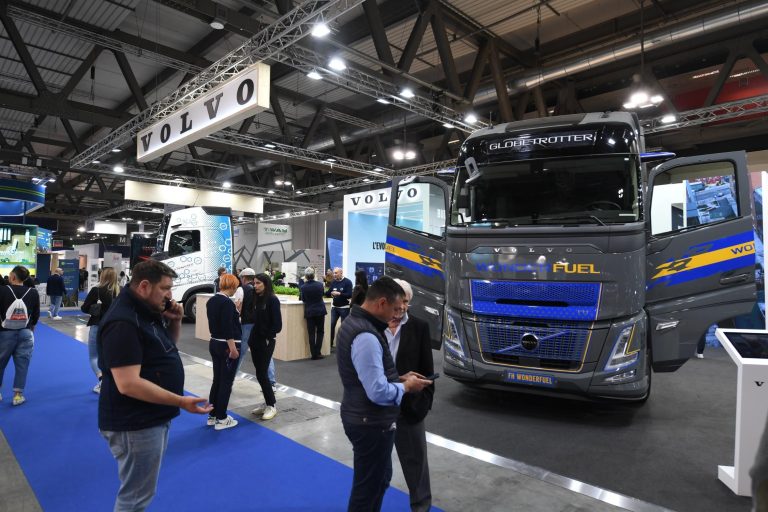 意大利米兰商用车、卡车展览会现场照片3