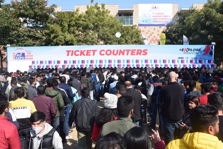 印度新德里摩托车展览会现场照片7