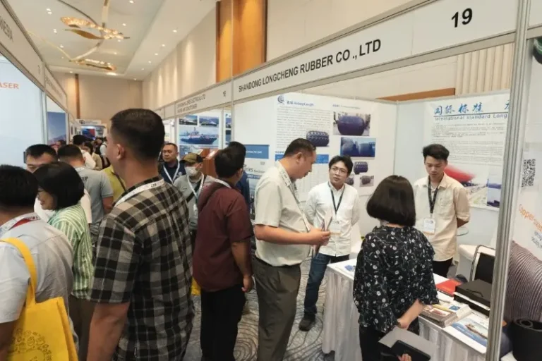 印尼泗水船舶海事展览会现场照片4