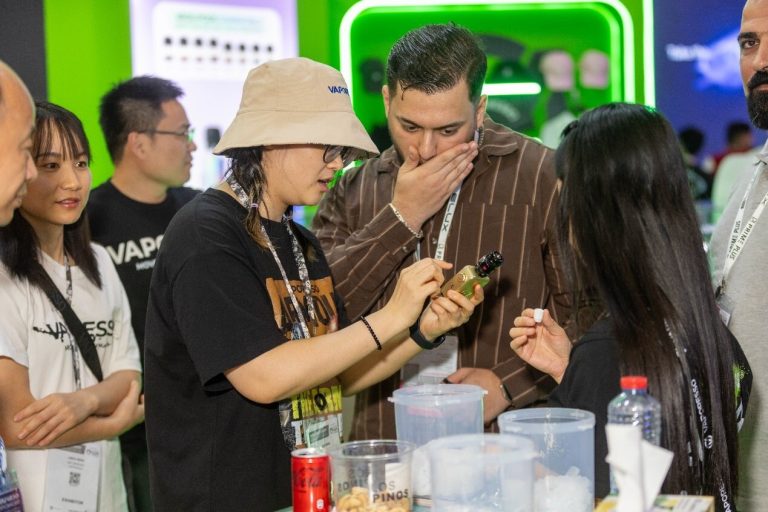 智利南美电子烟展现场照片4