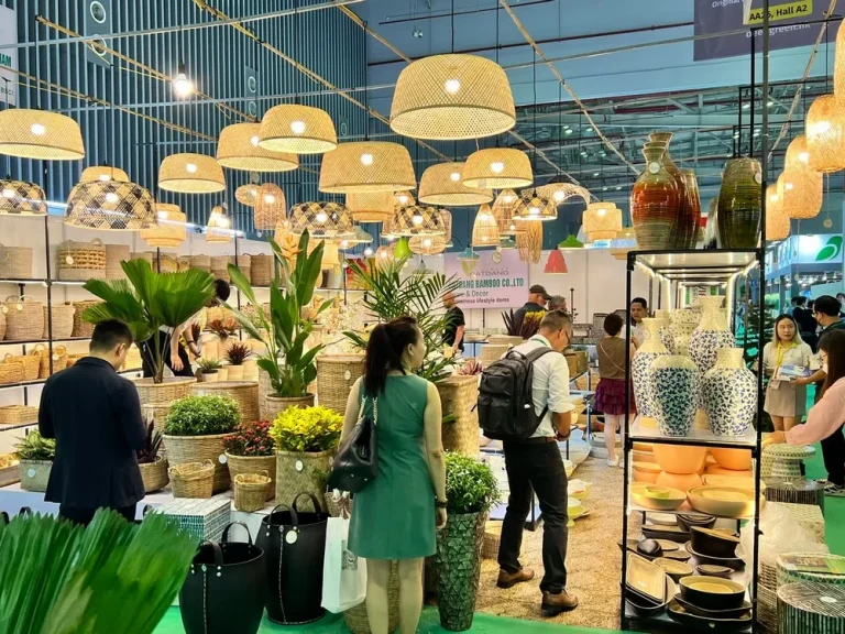 越南（东盟）国际木工家具及家居用品博览会现场照片6