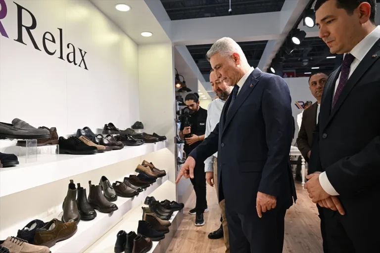 土耳其伊斯坦布尔鞋及箱包展览会现场照片2