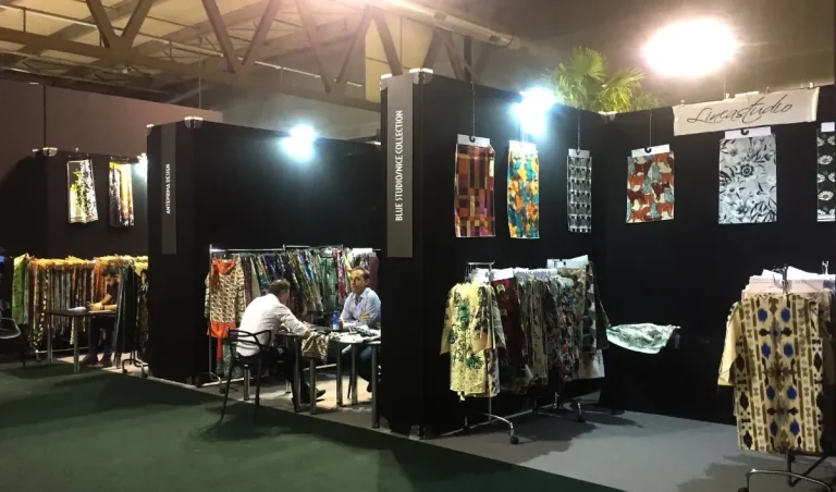 意大利科莫纺织印花展览会现场照片4