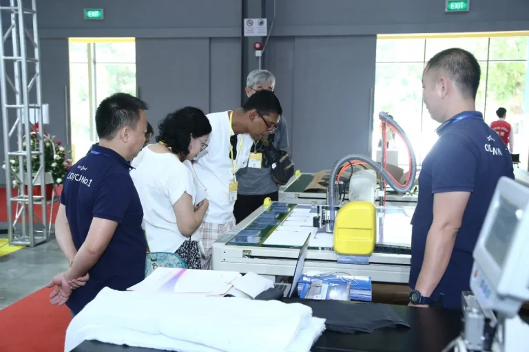 缅甸仰光纺织服装展览会现场照片6