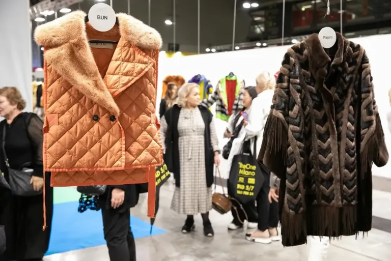 意大利米兰高级服装及皮草皮革展现场照片5