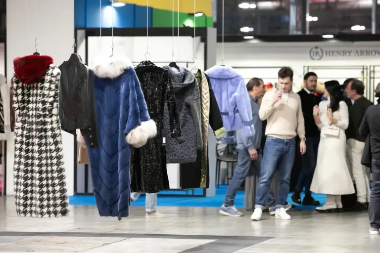 意大利米兰高级服装及皮草皮革展现场照片6