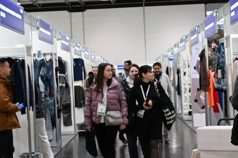 德国杜塞尔多夫服装及服饰展览会现场照片5