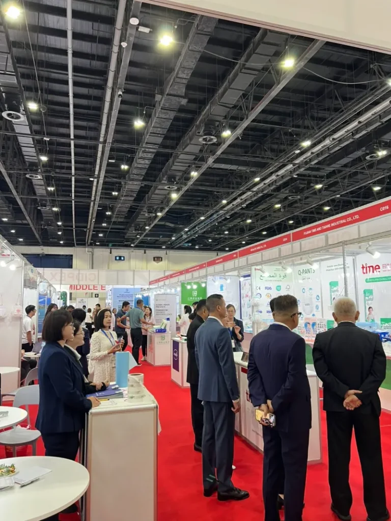 中东迪拜纸业展览会现场照片1