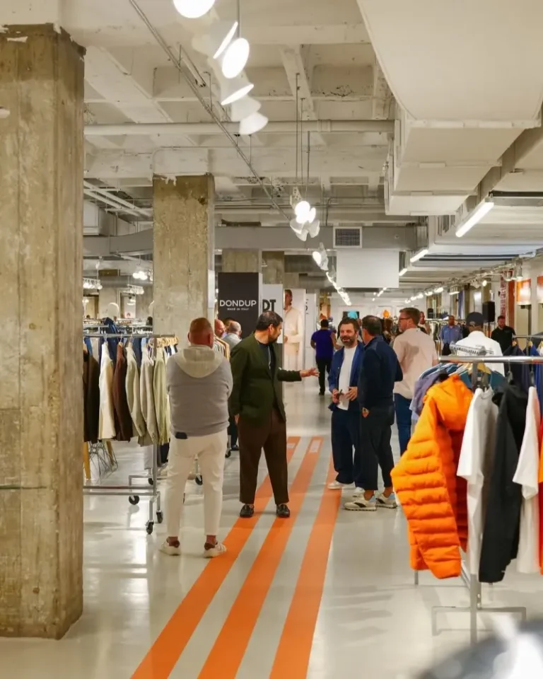 美国芝加哥服装男装展现场照片1