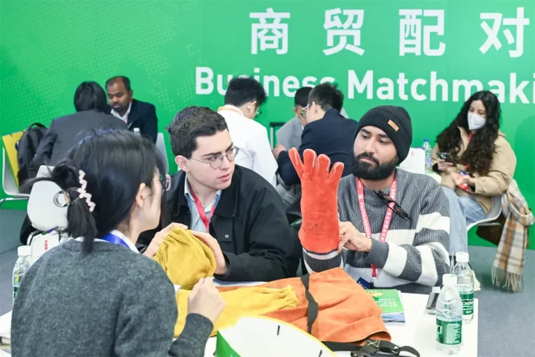 泰国劳动保护用品交易会现场照片4