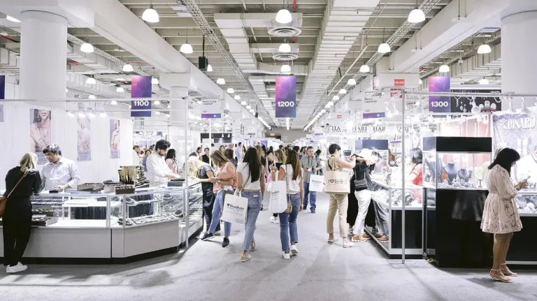 美国纽约珠宝展览会现场照片1
