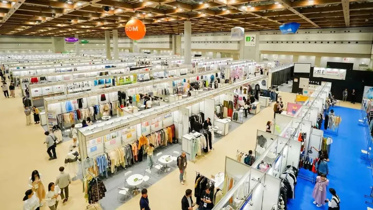 日本东京服装成衣展览会现场照片2